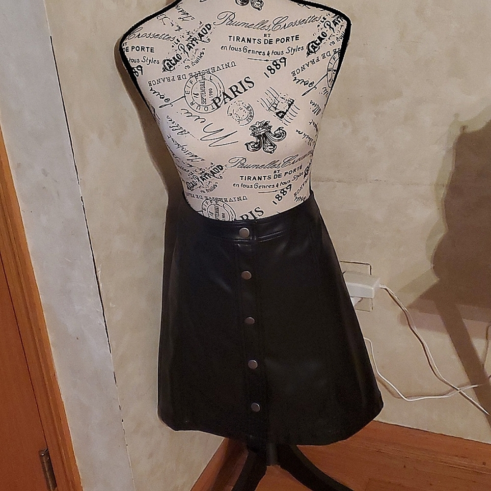 NWT Black Faux Leather Skirt